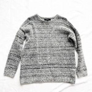 Forever 21 Grey Sweater Size Large